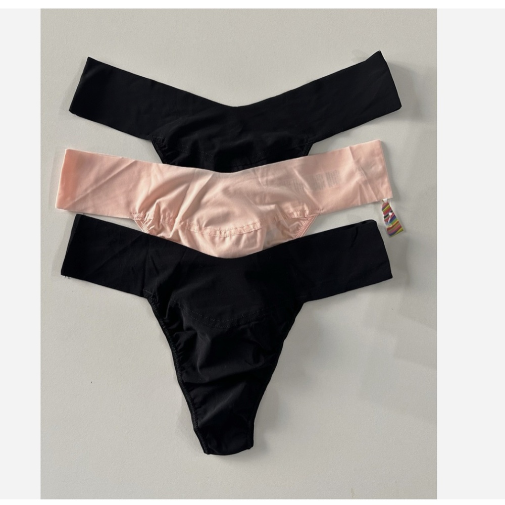 NEW Hanky Panky Breathe Assorted 3-Pack V-Cut Thongs Size Large